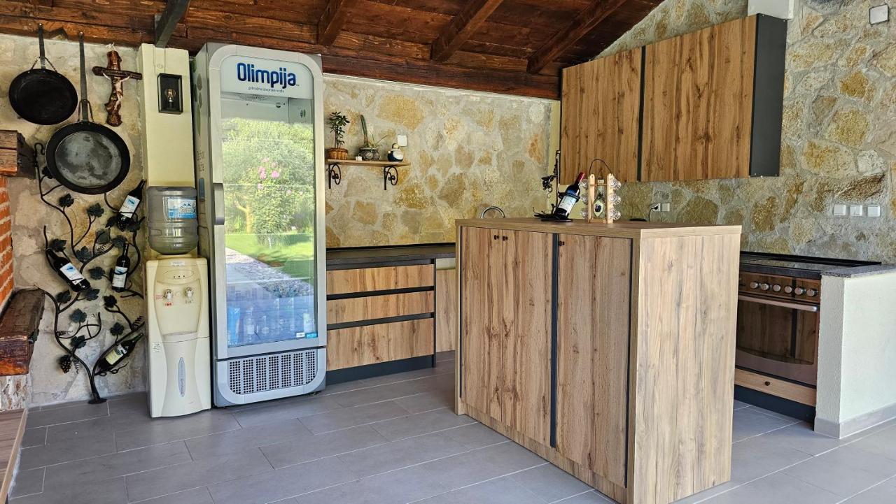 Holiday Home Natura With Private Pool Mostar Exterior foto